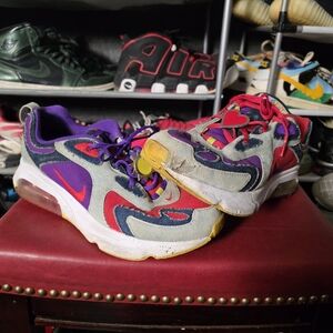 🔥 Nike Air Max 200 Athletic Shoes - Red, Purple, Gray Heart Sun